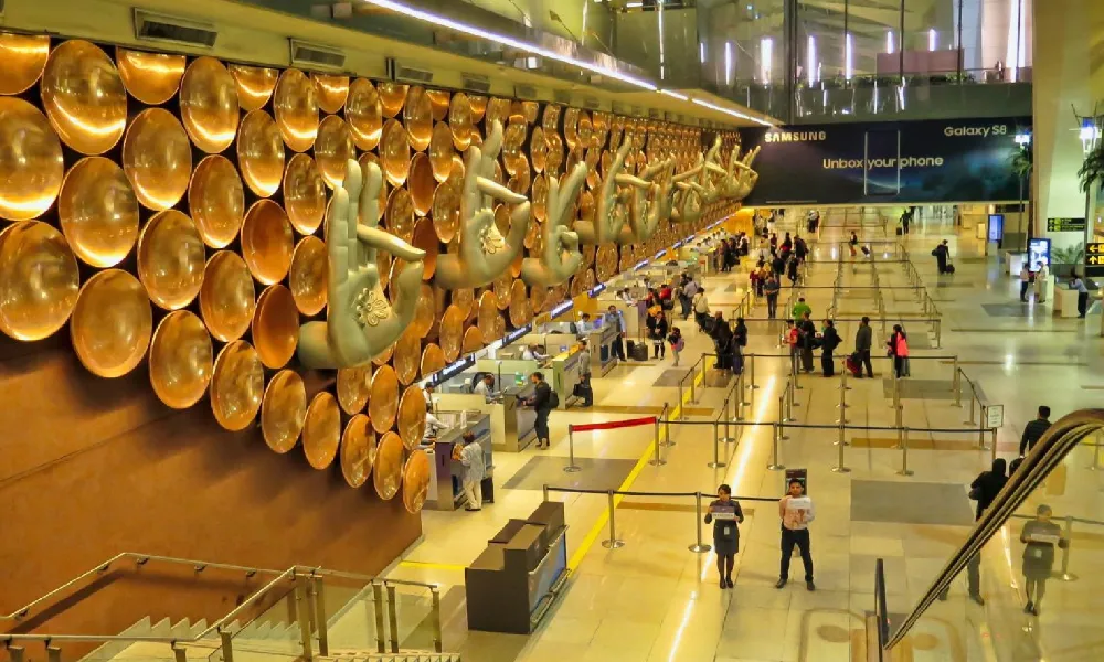  Indira Gandhi International Airport