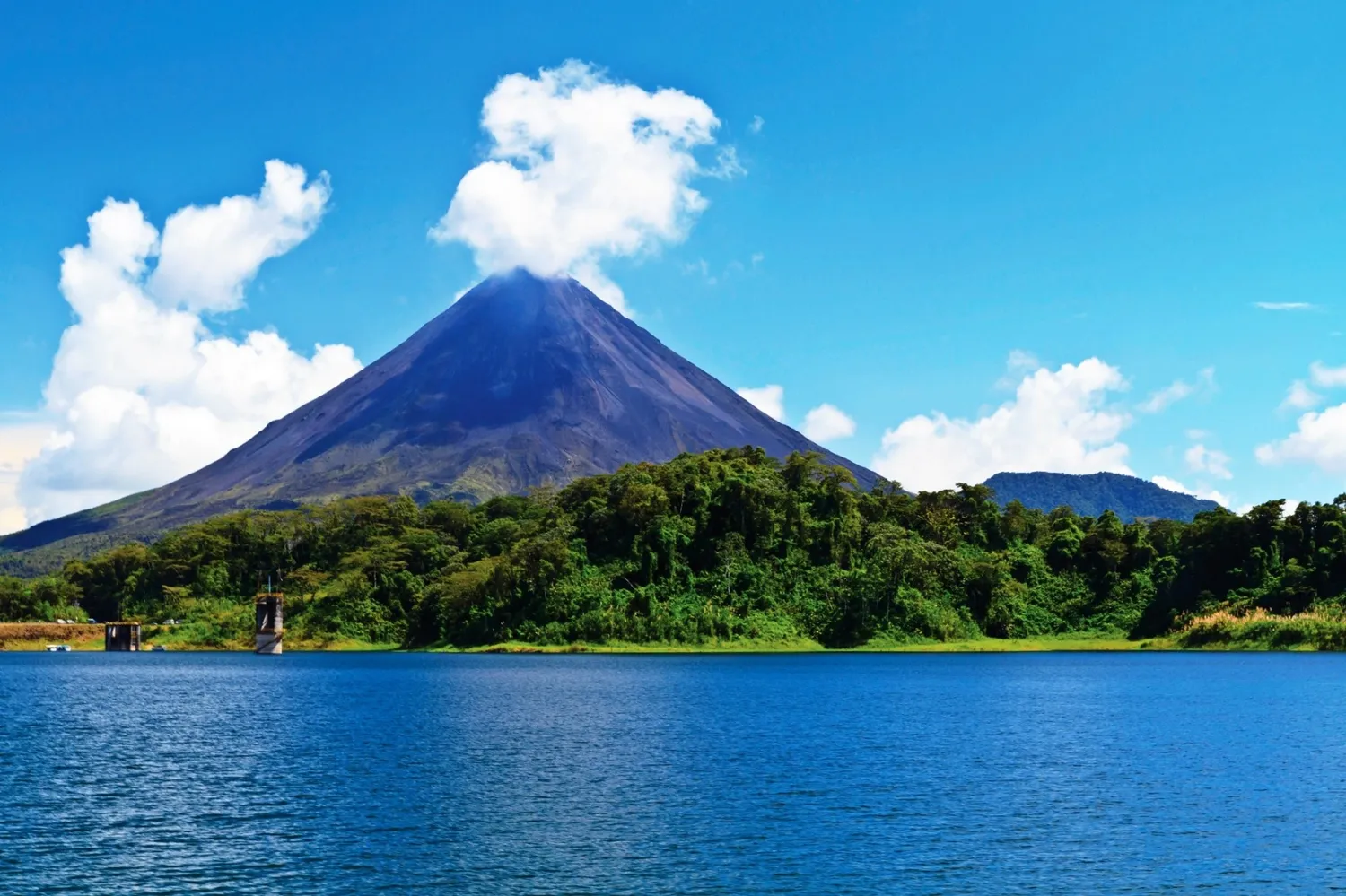  ARENAL VOLCANO