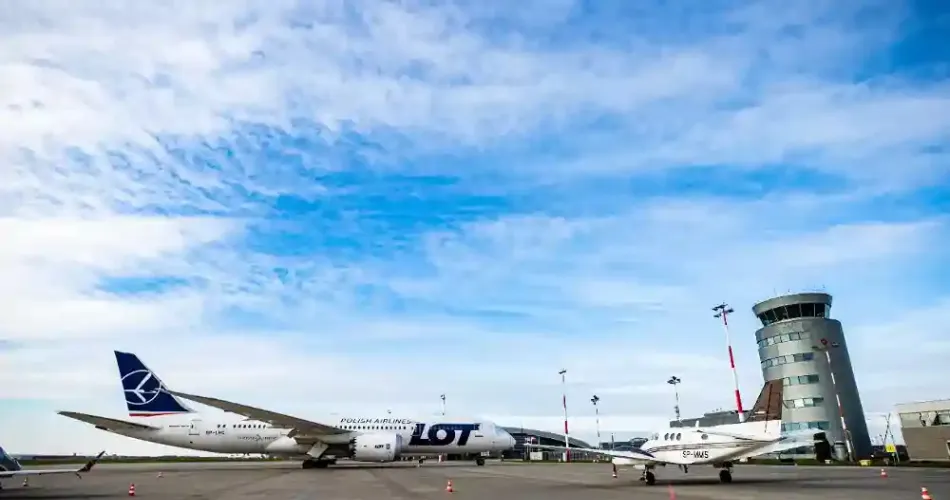 Facilities Daniel Oduber Quirós Airport
 