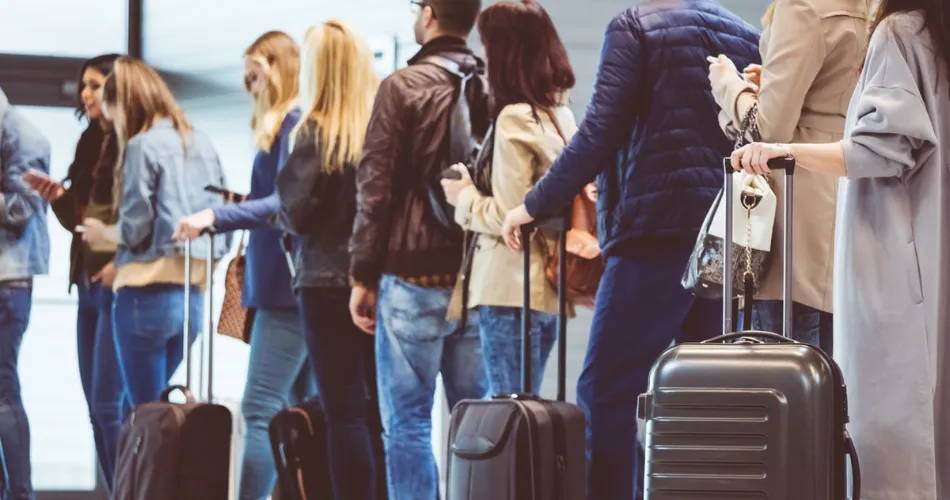 Huesca–Pirineos Airport 