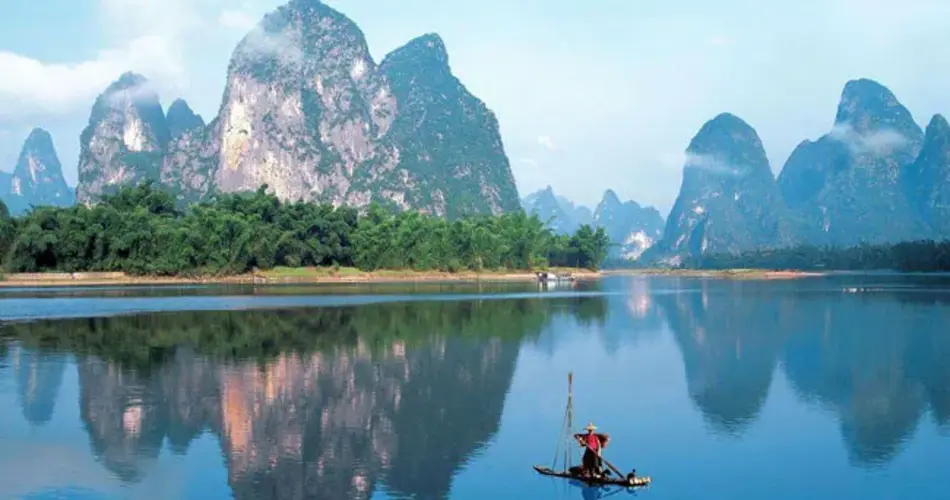 Cruise the Li River Cruise the Li River