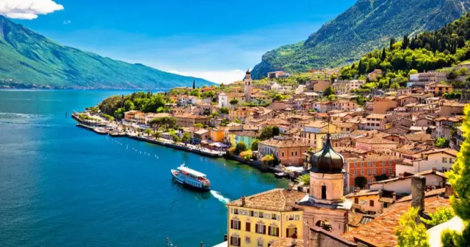 Italian Lake Italian Lake