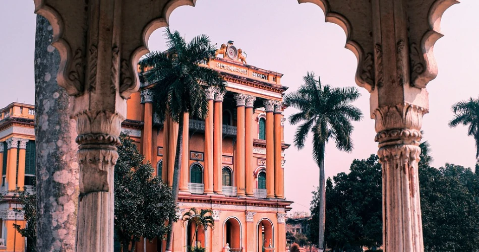 Short Tours Near Kolkata Airport Short Tours Near Kolkata Airport