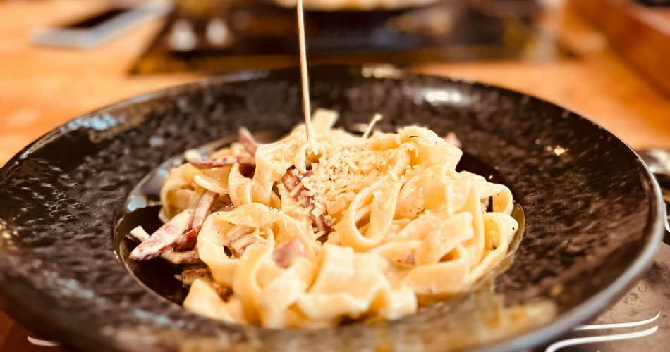 Foodie Delights and Parisian Shopping: Foodie Delights and Parisian Shopping: