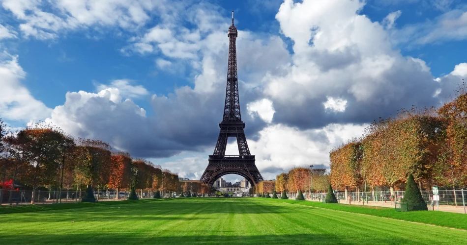 paris top-10-best-places-in-the-world-to-visit-now